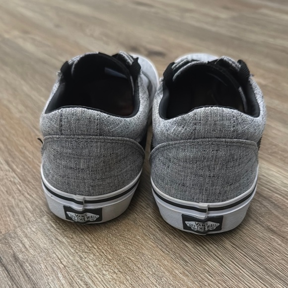 Vans Gray and Black Sneakers Classic Style - Picture 4 of 8